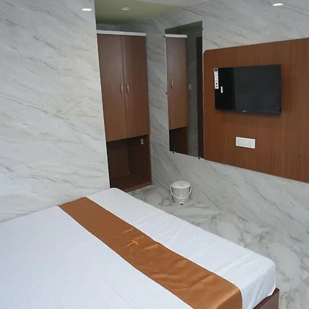 Sai Residency Hotel *