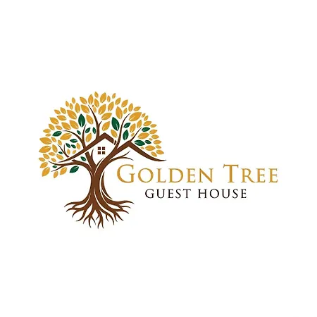 Golden Tree Hostel *