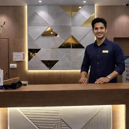 Relax Kurla