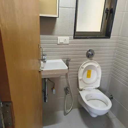 Capsule hotel Riyas Mumbai