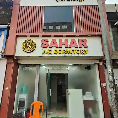 Sahar Ac - Andheri - Near International Airport - Male Guest Only