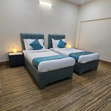 Spacious 3 Bhk In A Serene Hilltop Society, Goregaon East *