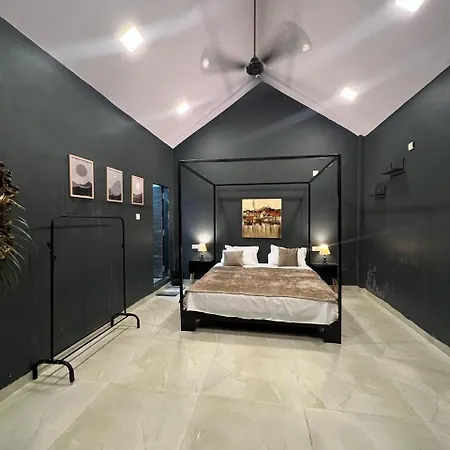 Luxurious 2bhk With Private Swimming Pool * Mumbai