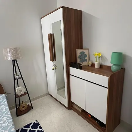 Cozy Private Room, Pet Friendly Home, Vikhroli East Homestay Mumbai