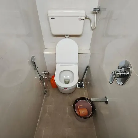 Hostel Sahar Ac - Andheri - Near International Airport - Male Guest Only Mumbai