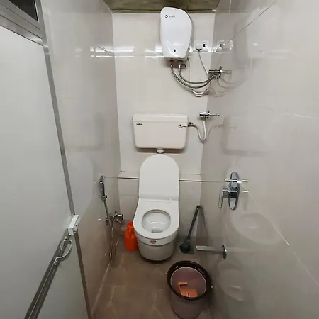 Hostel Sahar Ac - Andheri - Near International Airport - Male Guest Only *