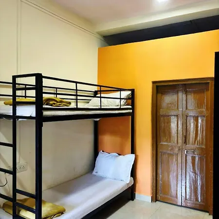 Omkar Regency Ac Goregaon West * Mumbai
