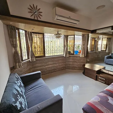 Homely Apartment *