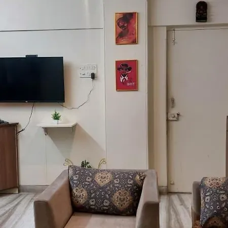 Ivy Link Palace 2bhk Oshiwara Apartment
