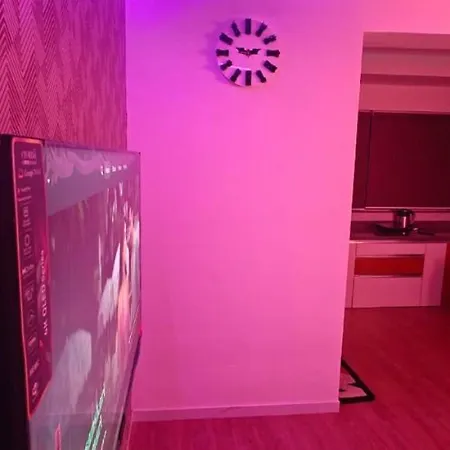 Casa Santacruz Apartment Mumbai