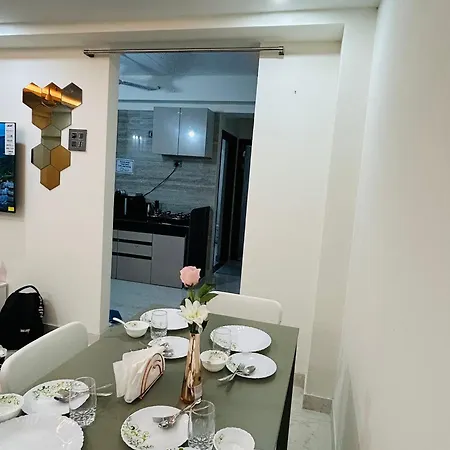 2 Bhk & Hiranandani View H Floor
