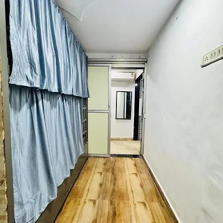 Blue Near International Airport T2 Apartment