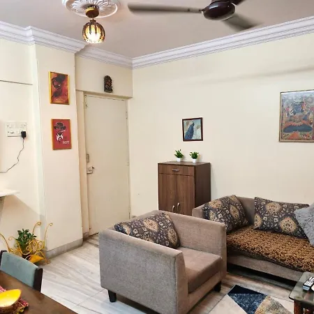 Ivy Link Palace 2bhk Oshiwara