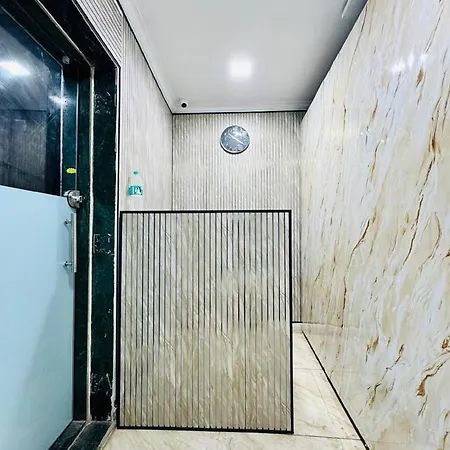 Apartment Blue Near International Airport T2