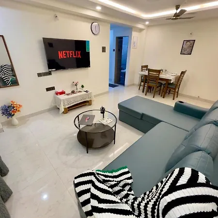 Apartment Wood 2 Bhk Powai Views