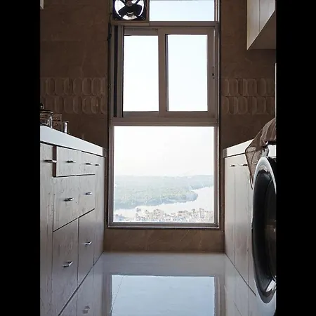 Sea-view Premium 2bhk 950sqft, Parking, Andheri W Apartment *