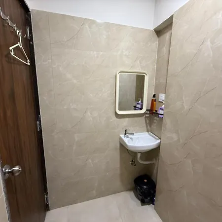 Luxury Haven-ocean Breeze 3 Bhk Apartment