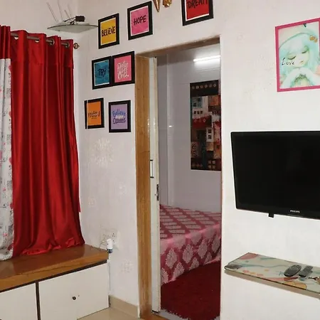 Dream At Malad West! Apartment *