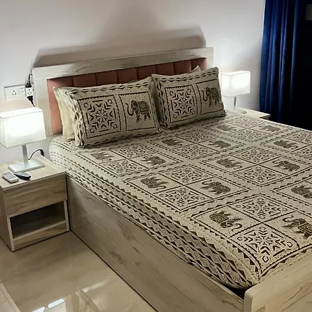 Apartment Modern & Luxury For Your Comfort *