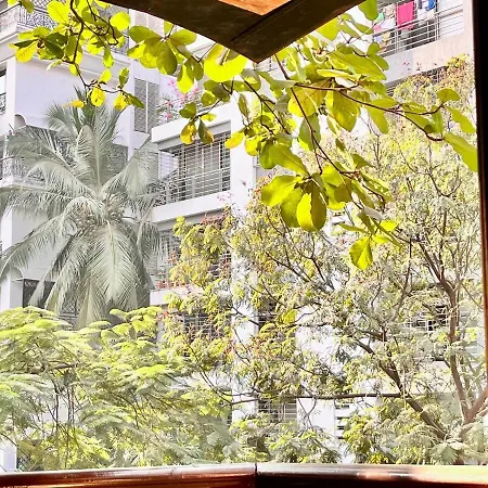 Apartment 1bhk Balcony Retreat - Gulmohar Road, Juhu *