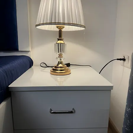 Apartment To In Bkc Bandra Airport Nearby Mumbai