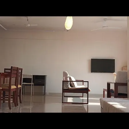 Sea-view Premium 2bhk 950sqft, Parking, Andheri W *