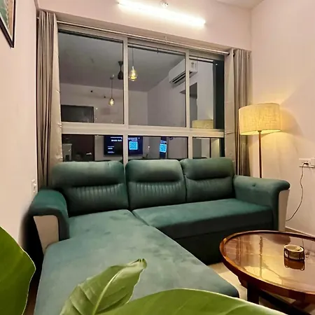 Modern & Luxury For Your Comfort Apartment *