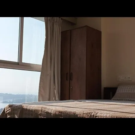 Sea-view Premium 2bhk 950sqft, Parking, Andheri W Apartment *