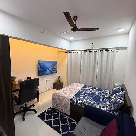 Luxury Haven-ocean Breeze 3 Bhk *