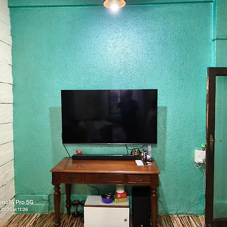 Seaface Bldg 1bhk 0r 2 Bhk 0r Pvt Luxe Service Flat, *