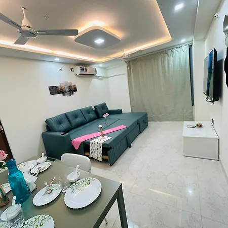 Apartment 2 Bhk & Hiranandani View H Floor