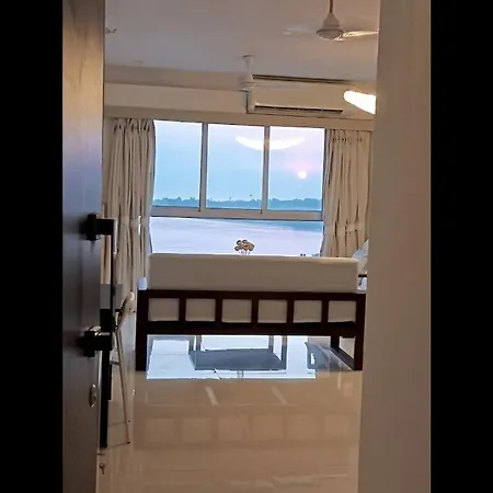 Sea-view Premium 2bhk 950sqft, Parking, Andheri W Apartment Mumbai