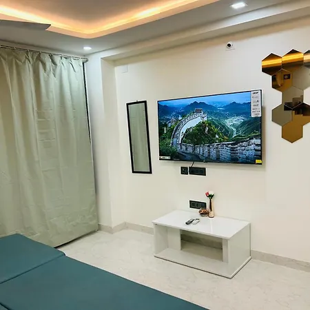 2 Bhk & Hiranandani View H Floor