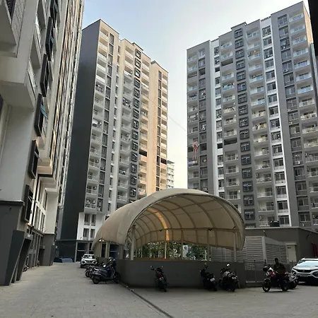 Luxury 2bhk Powai & Iit * Mumbai