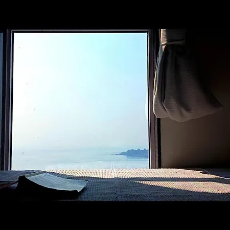 Apartment Sea-view Premium 2bhk 950sqft, Parking, Andheri W *