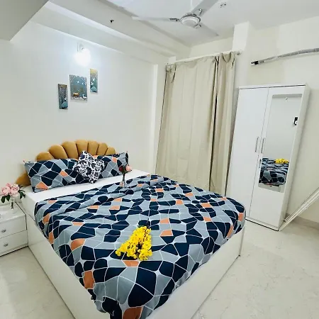 Luxury 2bhk Powai & Iit *