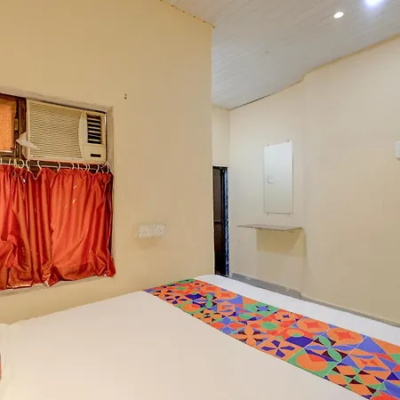 Hotel Fabhotel 2*