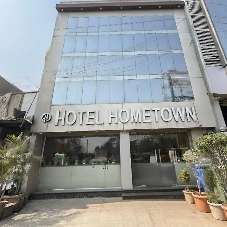 Hotel Hometown Near Us Embassy Bkc 3*