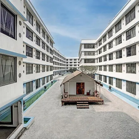 Hotel Townhouse Royal Palms - Rose Collection 4*