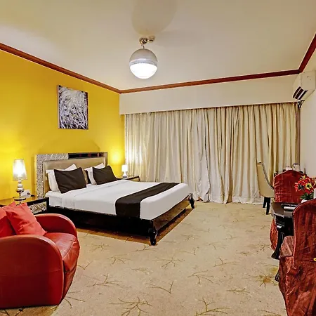 Townhouse Royal Palms - Rose Collection 4* Mumbai