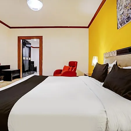 Townhouse Royal Palms - Rose Collection 4* Mumbai