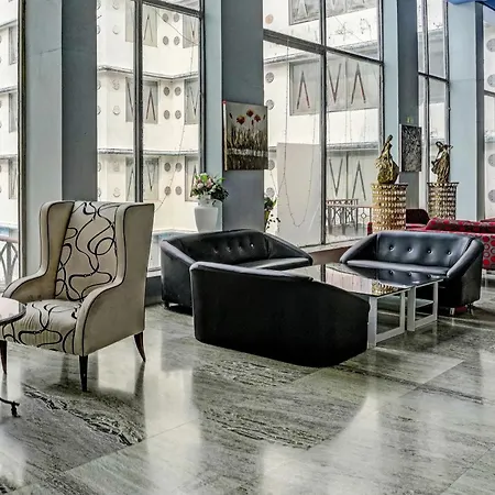 Townhouse Royal Palms - Rose Collection Hotel Mumbai