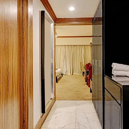 Townhouse Royal Palms - Rose Collection 4* Mumbai