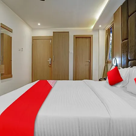 Hotel O Sunrise 3*