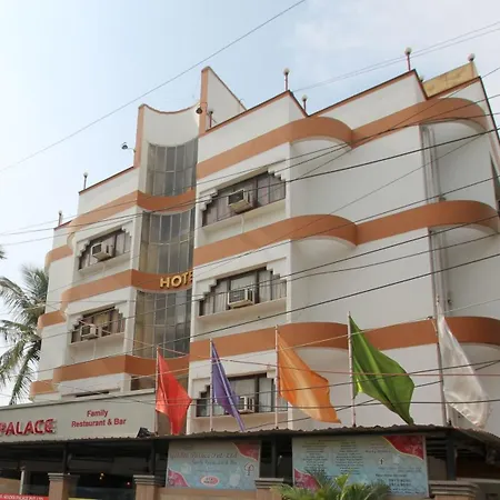 Golden Hotel 2*