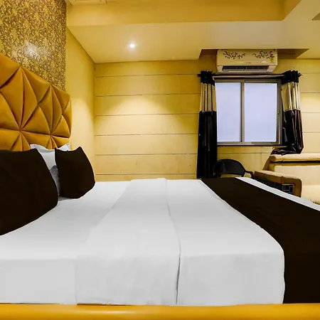 Hotel O Diana Palace & Boarding Mumbai