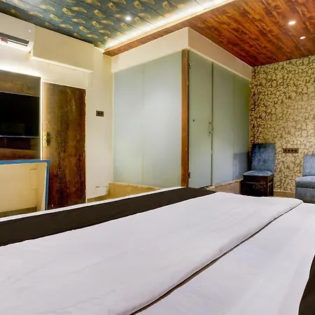 Hotel O Versova