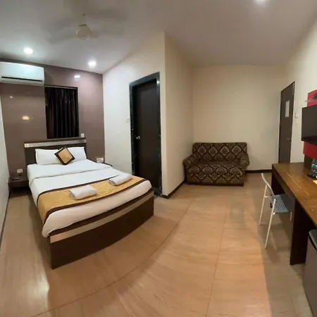 Hotel Sunshine Airport 3*