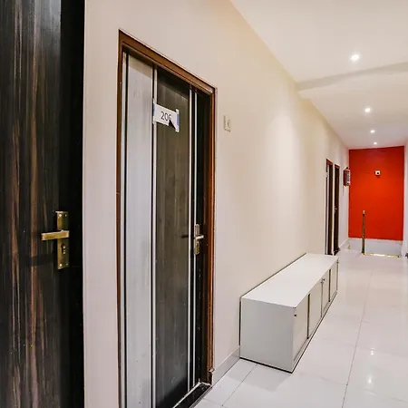 Fabhotel The United Hotel Mumbai