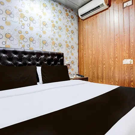 Oyo 77012 Moss View - Moca 3*